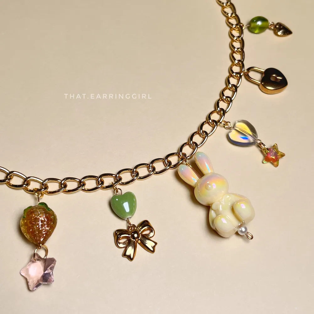 Honeybun Dreams - Handmade Necklace