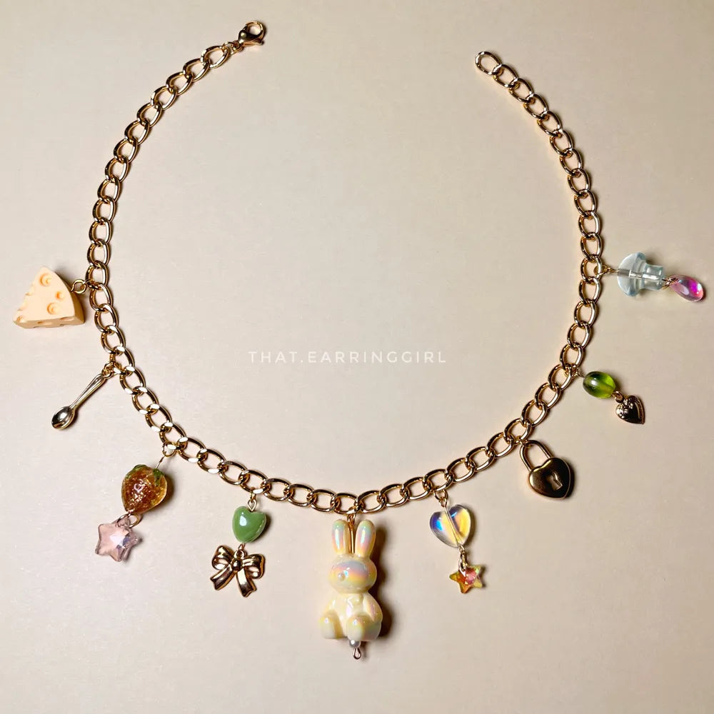 Honeybun Dreams - Handmade Necklace