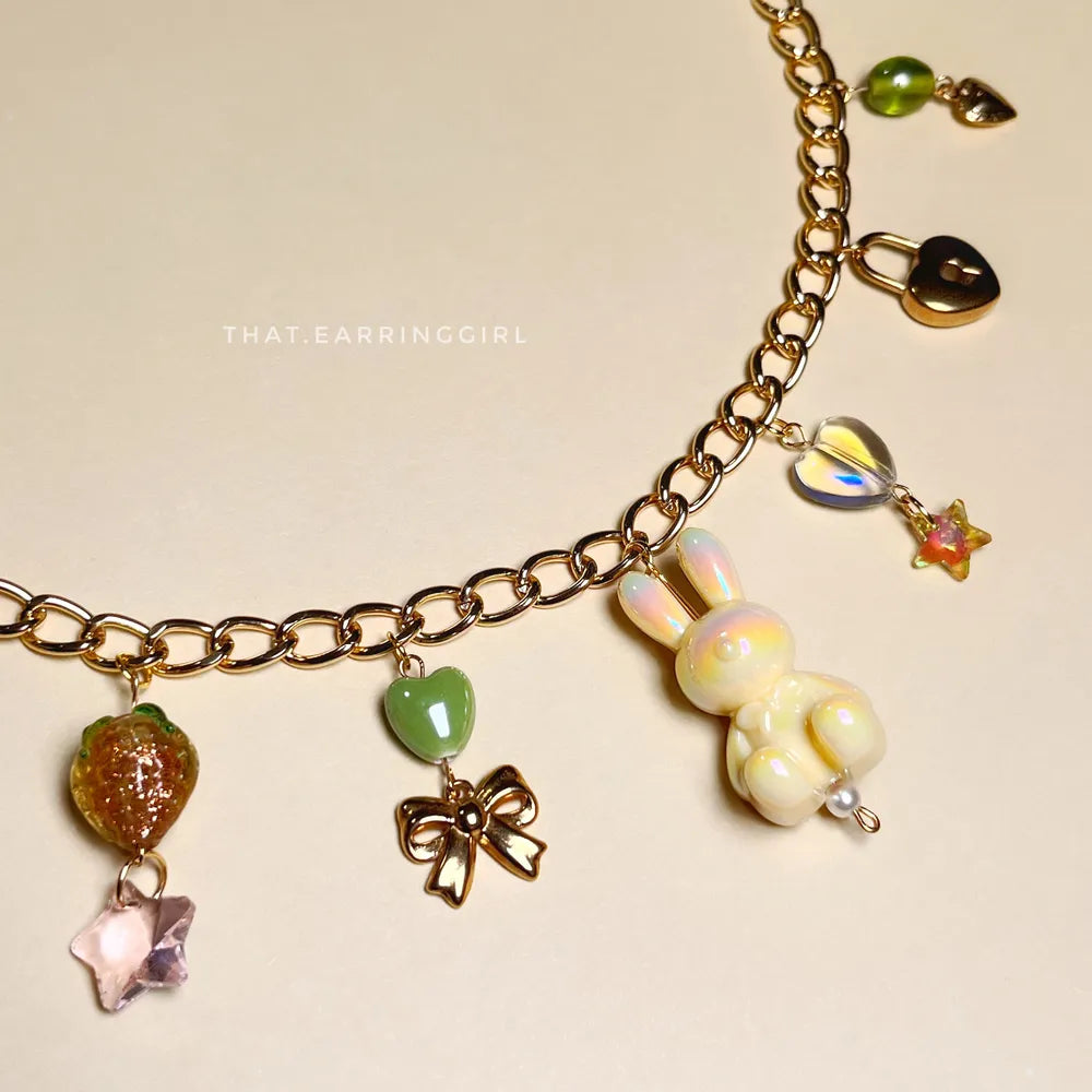 Honeybun Dreams - Handmade Necklace