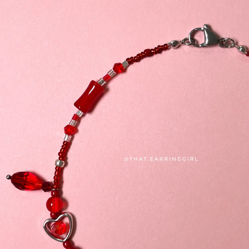 Queen of Hearts - Handmade Necklace